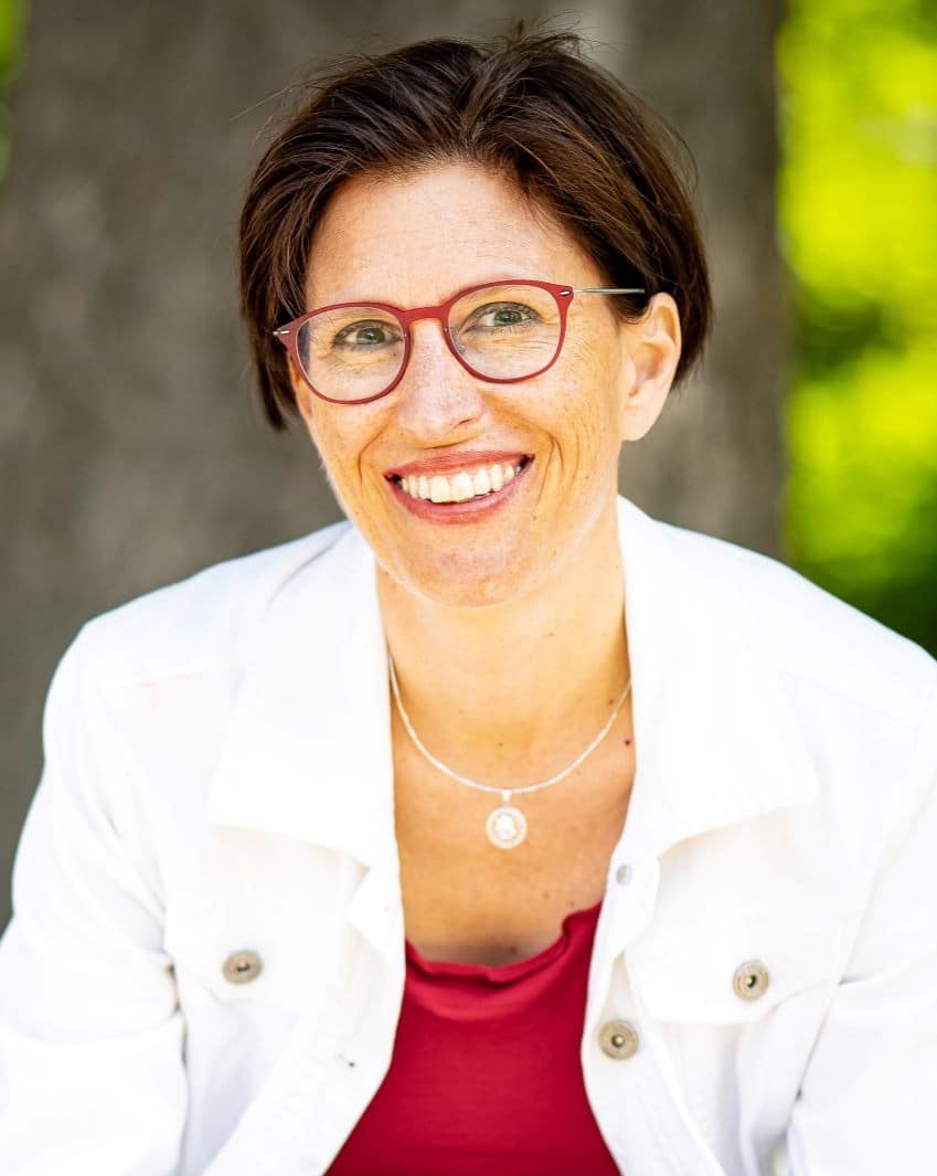 Celine Tüyeni Celine Tüyeni